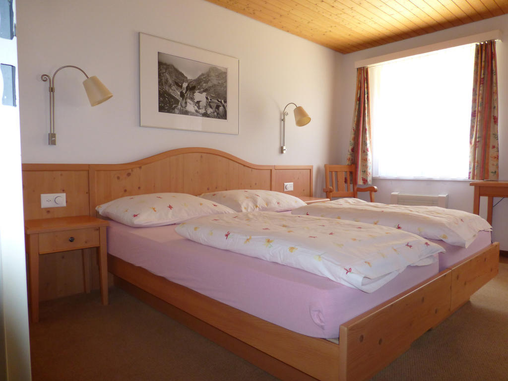 Berghotel Obersee Näfels Zimmer foto
