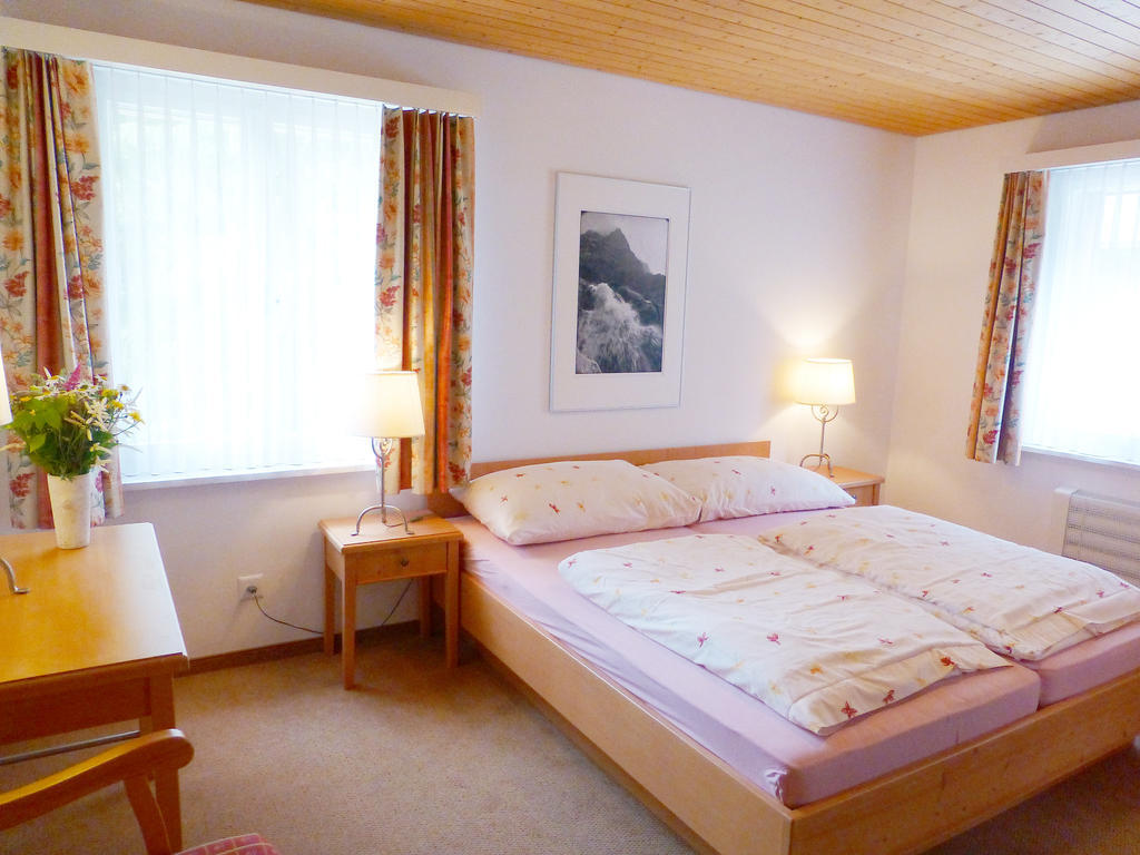 Berghotel Obersee Näfels Zimmer foto